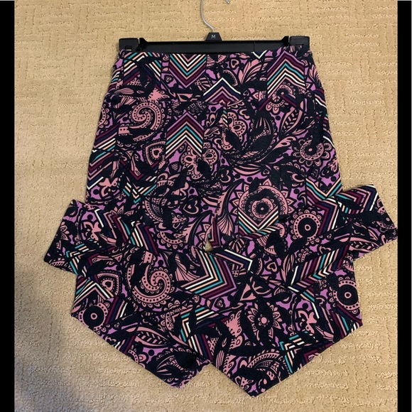 EUC LuLaRoe OS Leggings - Picture 9 of 10